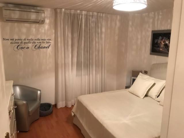 La Casetta Villa ฟอนดี ภายนอก รูปภาพ