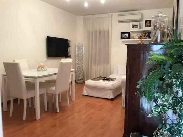 La Casetta Villa ฟอนดี ภายนอก รูปภาพ